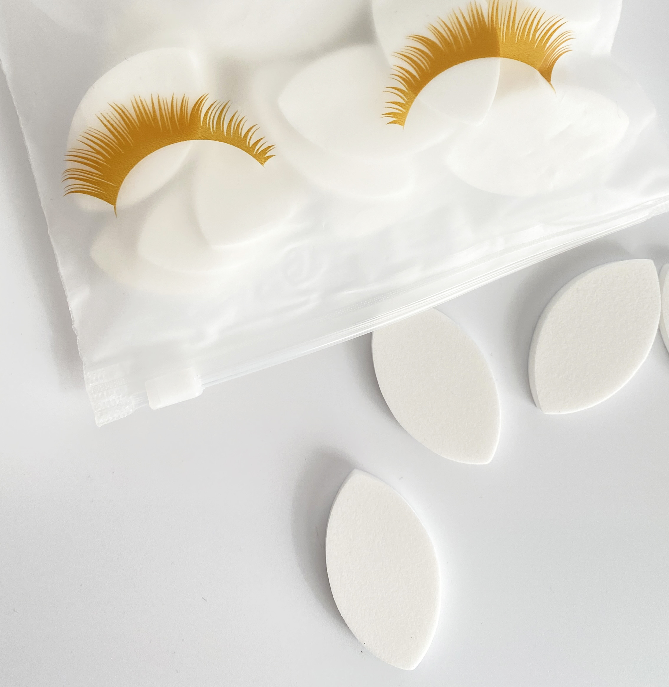 BY Eyelash practice eye sponge